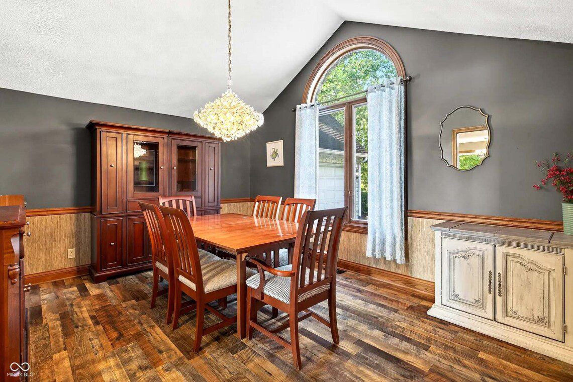 cqww7ojftm557wubems3