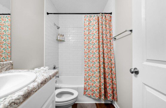 cgwnfrx2fzdt43mvllb0